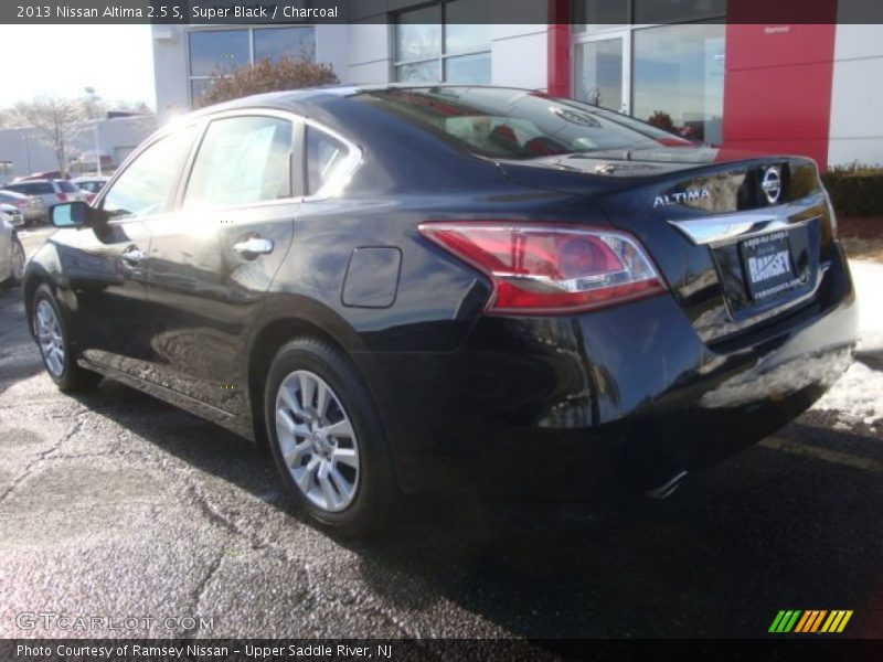Super Black / Charcoal 2013 Nissan Altima 2.5 S