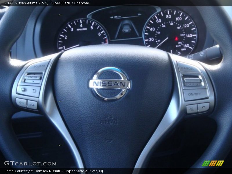 Super Black / Charcoal 2013 Nissan Altima 2.5 S