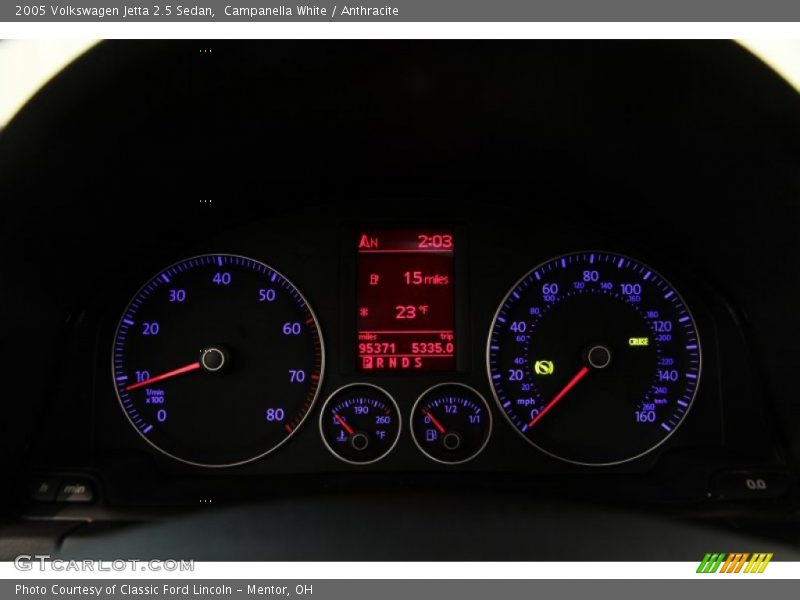 Campanella White / Anthracite 2005 Volkswagen Jetta 2.5 Sedan