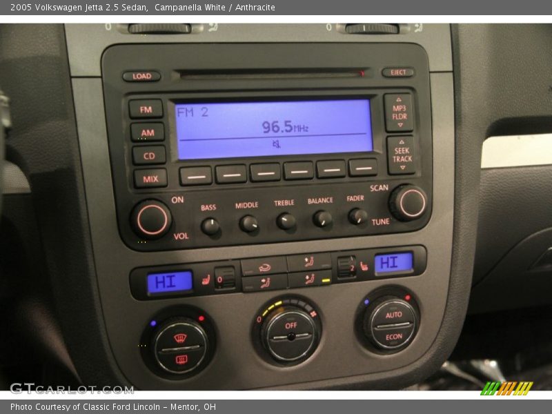 Campanella White / Anthracite 2005 Volkswagen Jetta 2.5 Sedan