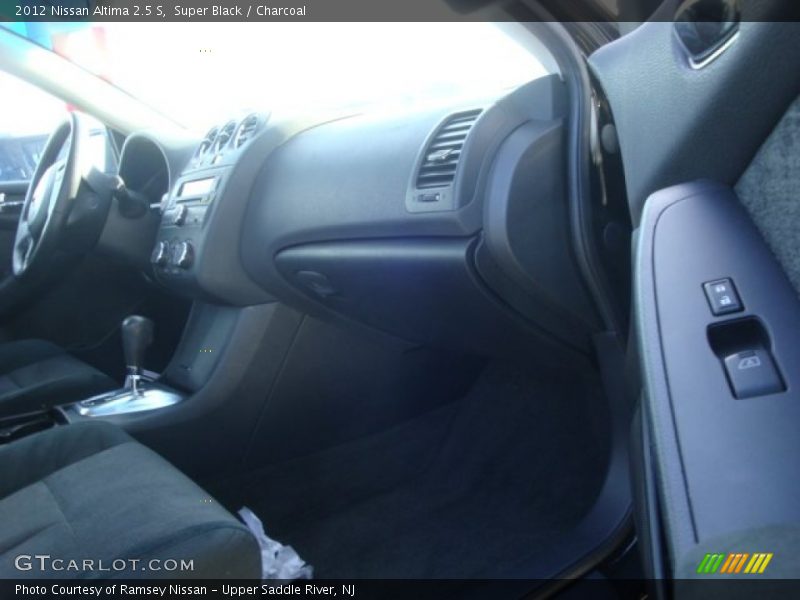 Super Black / Charcoal 2012 Nissan Altima 2.5 S