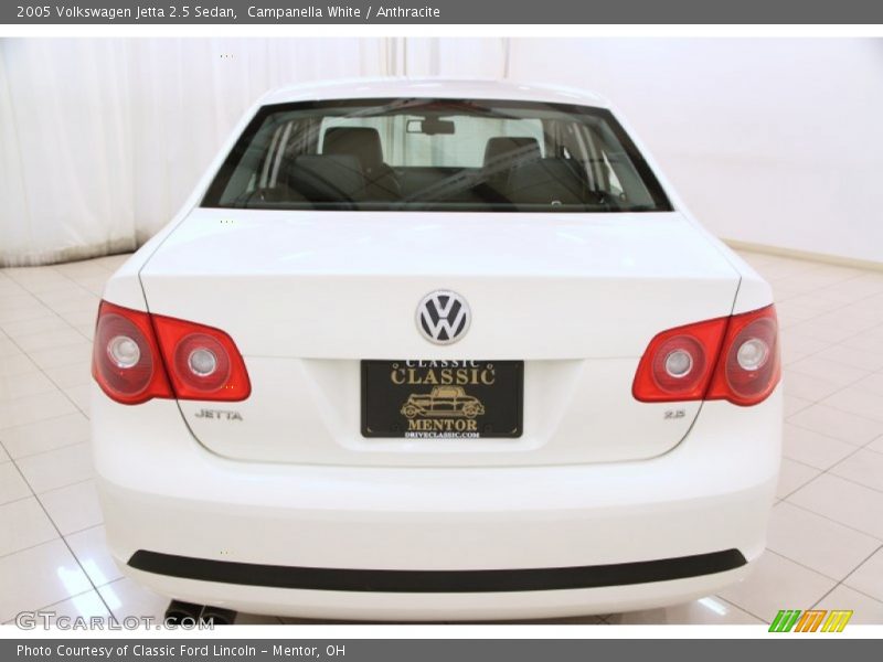 Campanella White / Anthracite 2005 Volkswagen Jetta 2.5 Sedan
