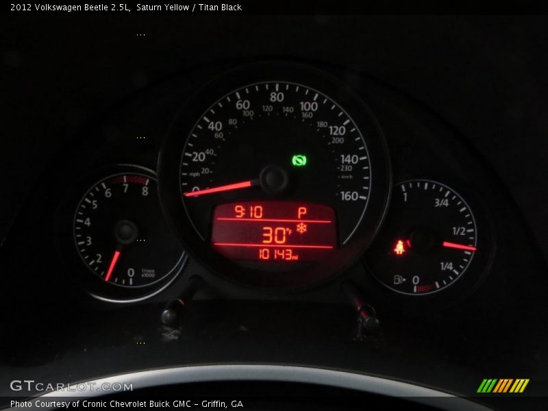 Saturn Yellow / Titan Black 2012 Volkswagen Beetle 2.5L