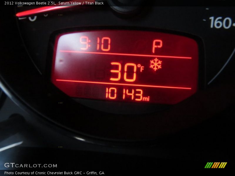 Saturn Yellow / Titan Black 2012 Volkswagen Beetle 2.5L