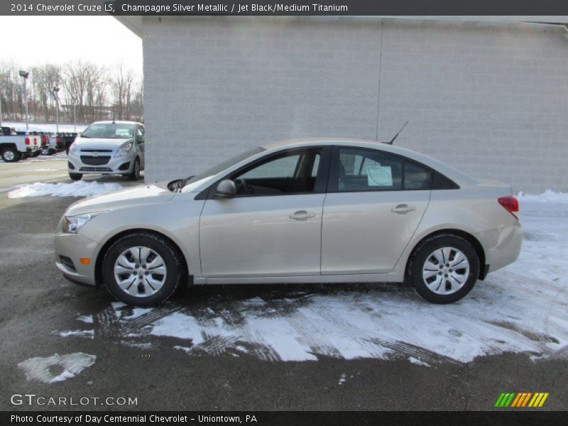 Champagne Silver Metallic / Jet Black/Medium Titanium 2014 Chevrolet Cruze LS