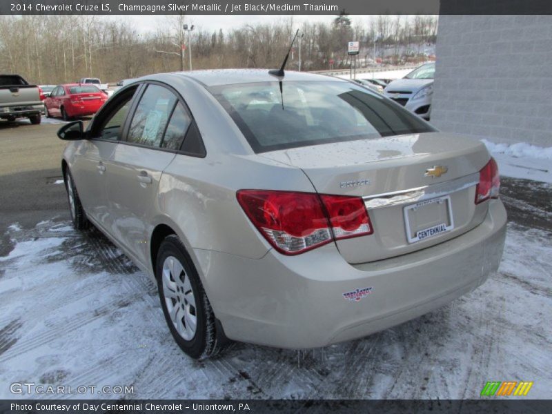 Champagne Silver Metallic / Jet Black/Medium Titanium 2014 Chevrolet Cruze LS
