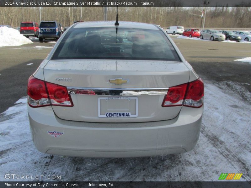 Champagne Silver Metallic / Jet Black/Medium Titanium 2014 Chevrolet Cruze LS