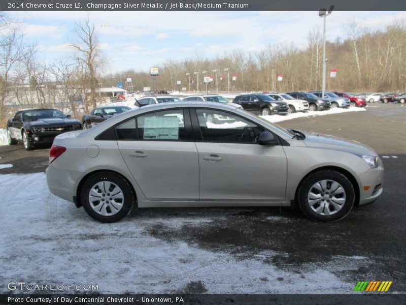 Champagne Silver Metallic / Jet Black/Medium Titanium 2014 Chevrolet Cruze LS