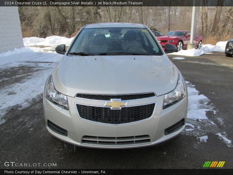 Champagne Silver Metallic / Jet Black/Medium Titanium 2014 Chevrolet Cruze LS