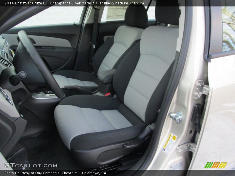 Champagne Silver Metallic / Jet Black/Medium Titanium 2014 Chevrolet Cruze LS