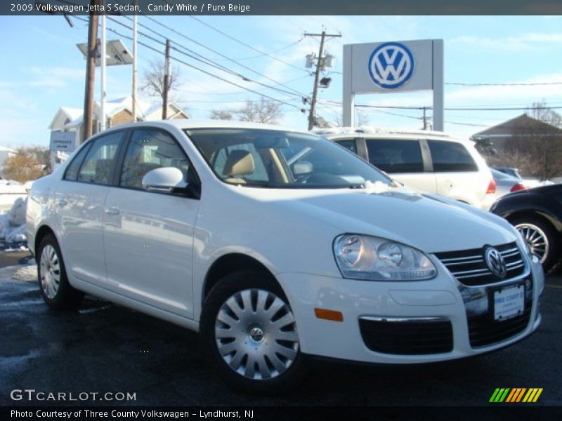 Candy White / Pure Beige 2009 Volkswagen Jetta S Sedan
