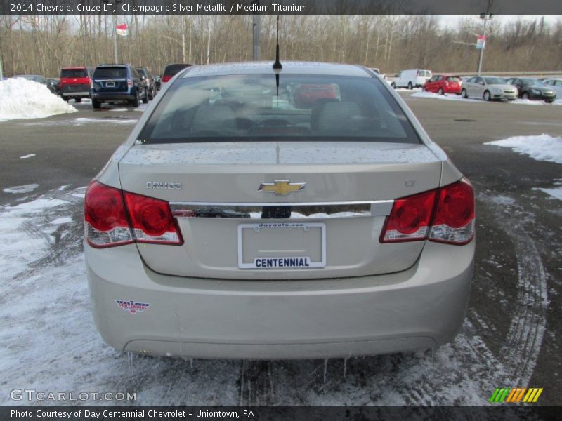 Champagne Silver Metallic / Medium Titanium 2014 Chevrolet Cruze LT