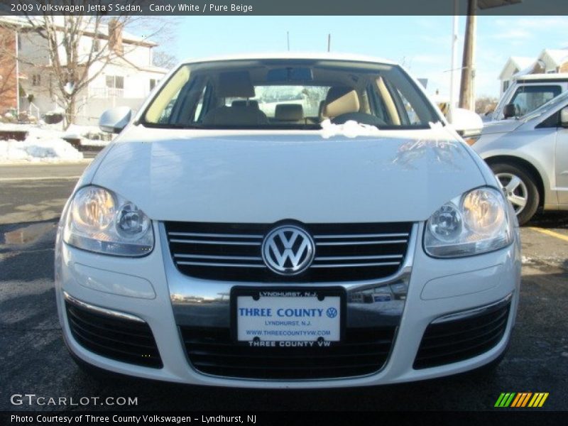 Candy White / Pure Beige 2009 Volkswagen Jetta S Sedan