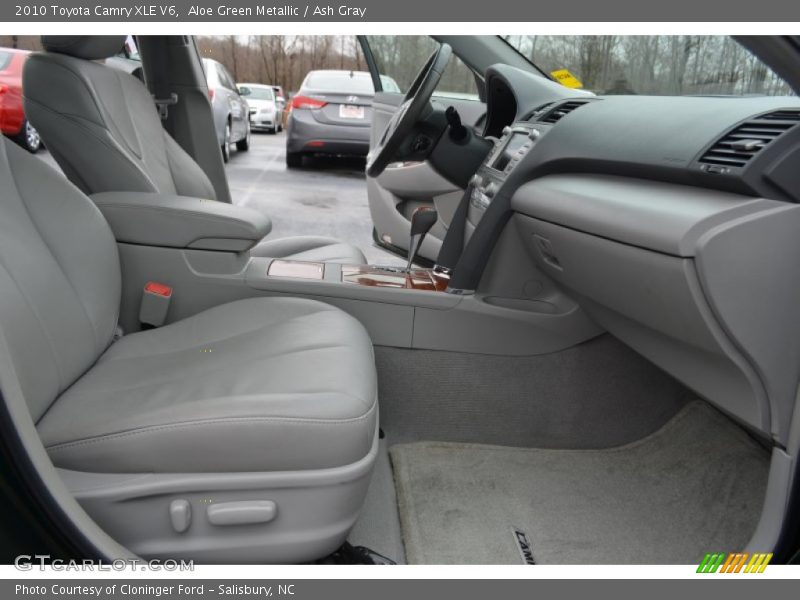 Aloe Green Metallic / Ash Gray 2010 Toyota Camry XLE V6