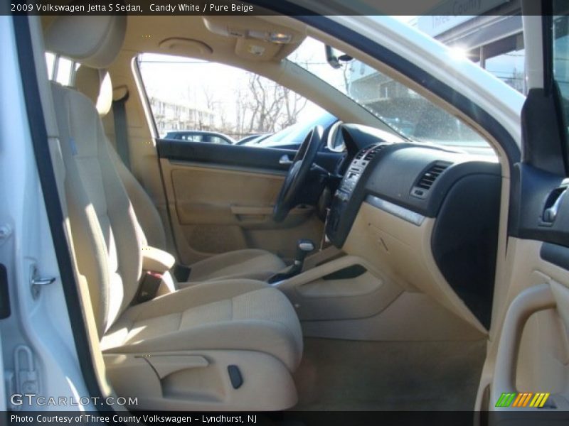 Candy White / Pure Beige 2009 Volkswagen Jetta S Sedan
