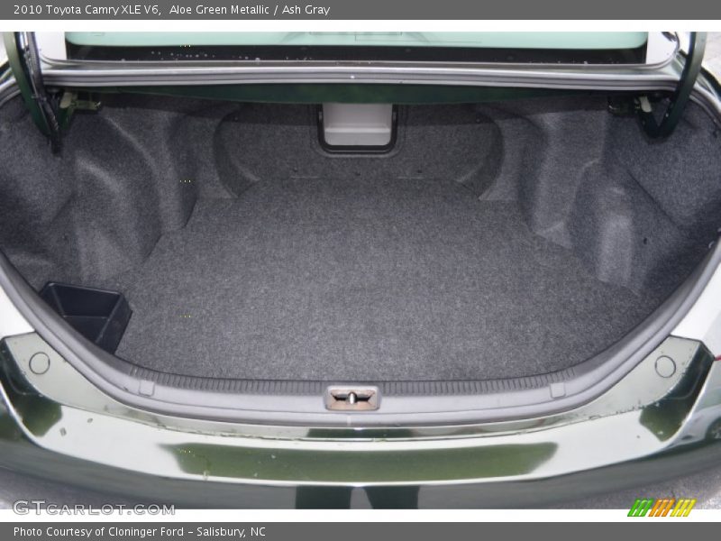 Aloe Green Metallic / Ash Gray 2010 Toyota Camry XLE V6