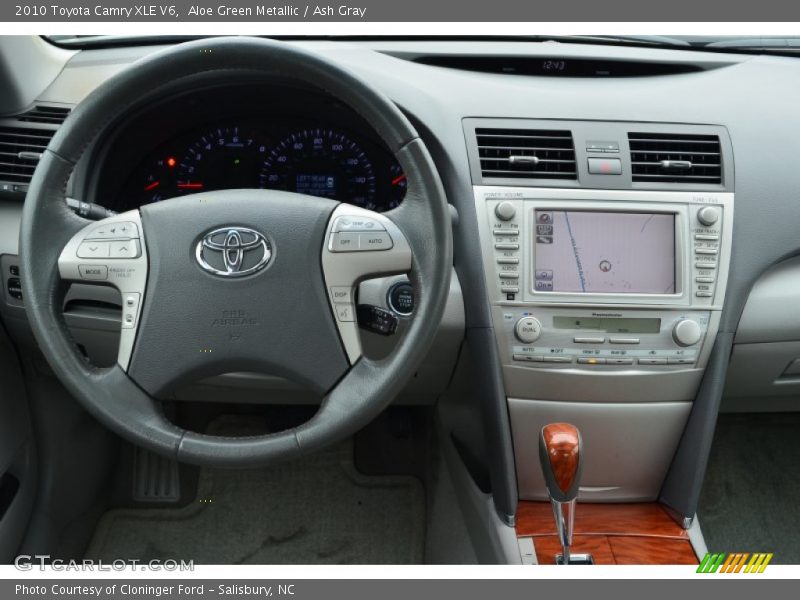 Aloe Green Metallic / Ash Gray 2010 Toyota Camry XLE V6