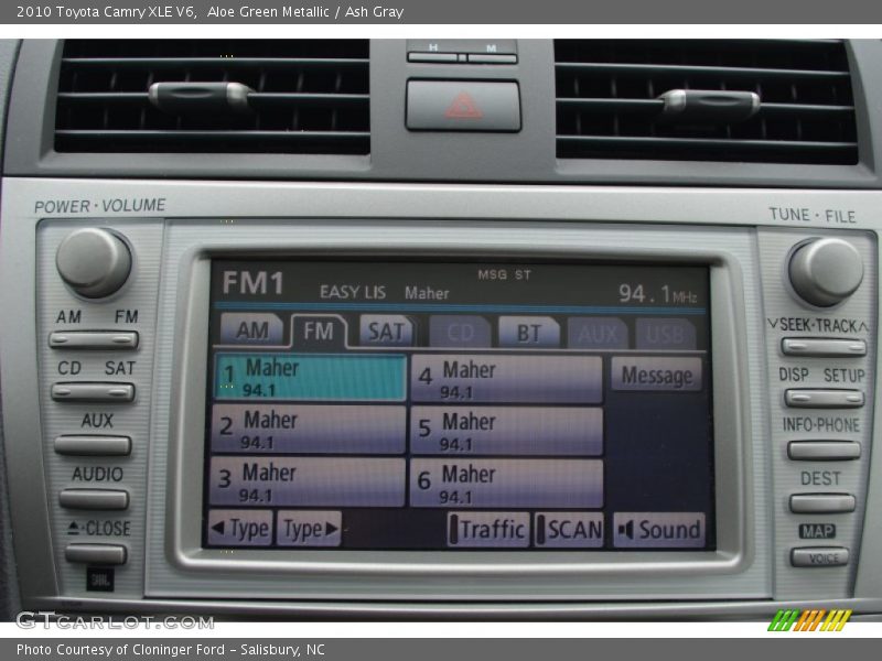 Aloe Green Metallic / Ash Gray 2010 Toyota Camry XLE V6