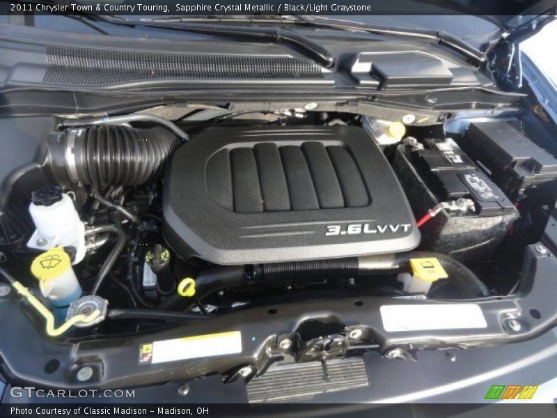 Sapphire Crystal Metallic / Black/Light Graystone 2011 Chrysler Town & Country Touring