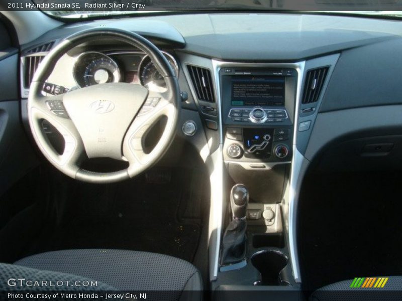 Radiant Silver / Gray 2011 Hyundai Sonata SE