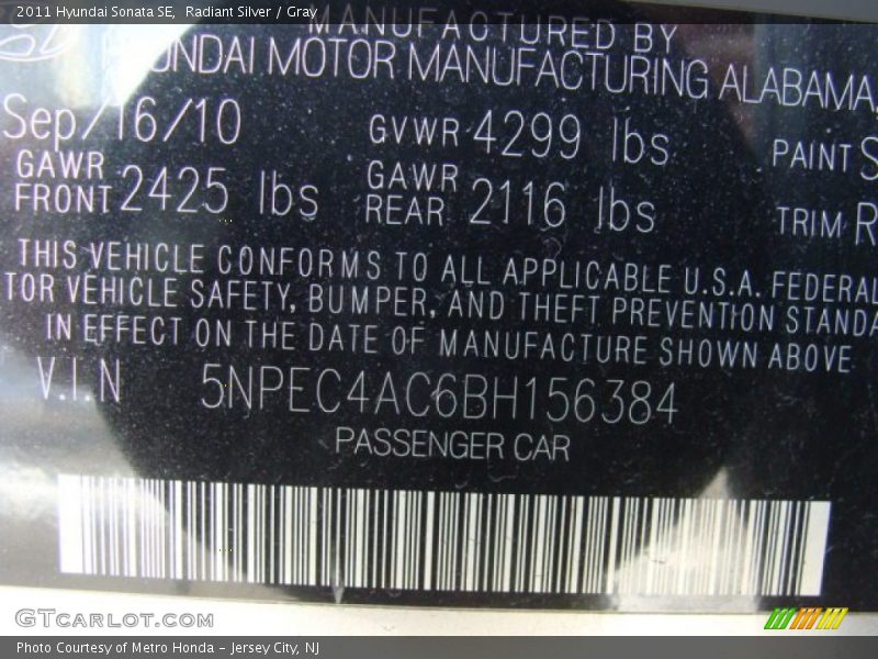 Radiant Silver / Gray 2011 Hyundai Sonata SE