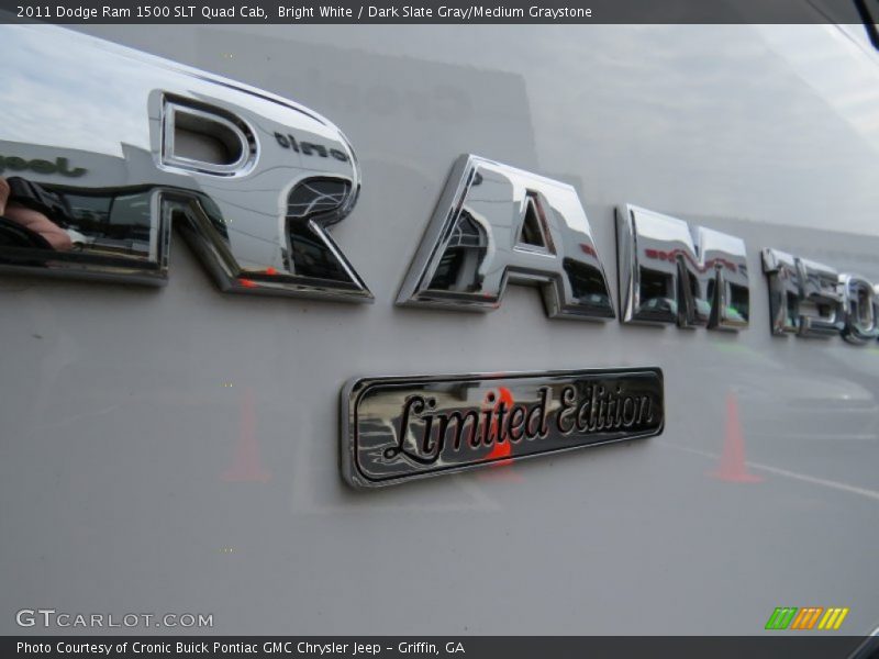 Bright White / Dark Slate Gray/Medium Graystone 2011 Dodge Ram 1500 SLT Quad Cab
