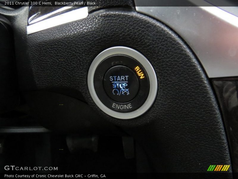 Blackberry Pearl / Black 2011 Chrysler 300 C Hemi