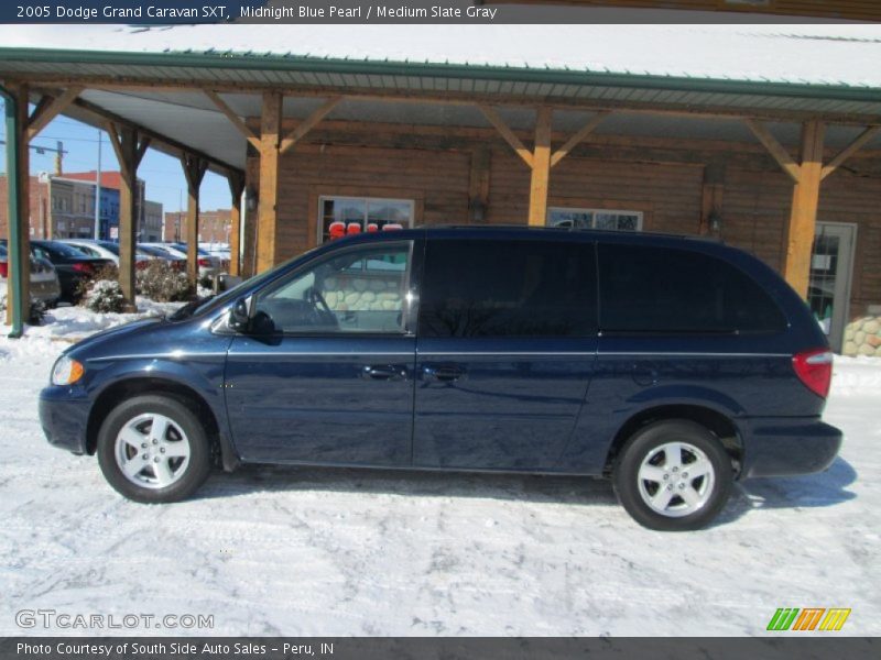 Midnight Blue Pearl / Medium Slate Gray 2005 Dodge Grand Caravan SXT