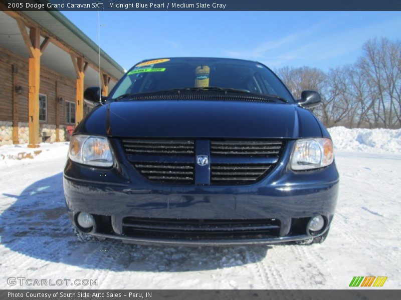 Midnight Blue Pearl / Medium Slate Gray 2005 Dodge Grand Caravan SXT
