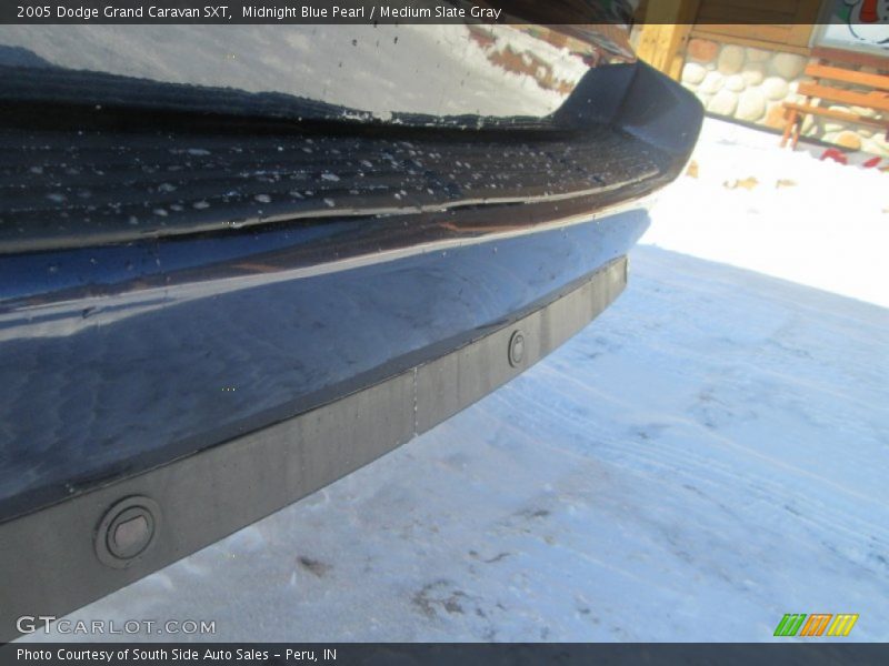 Midnight Blue Pearl / Medium Slate Gray 2005 Dodge Grand Caravan SXT