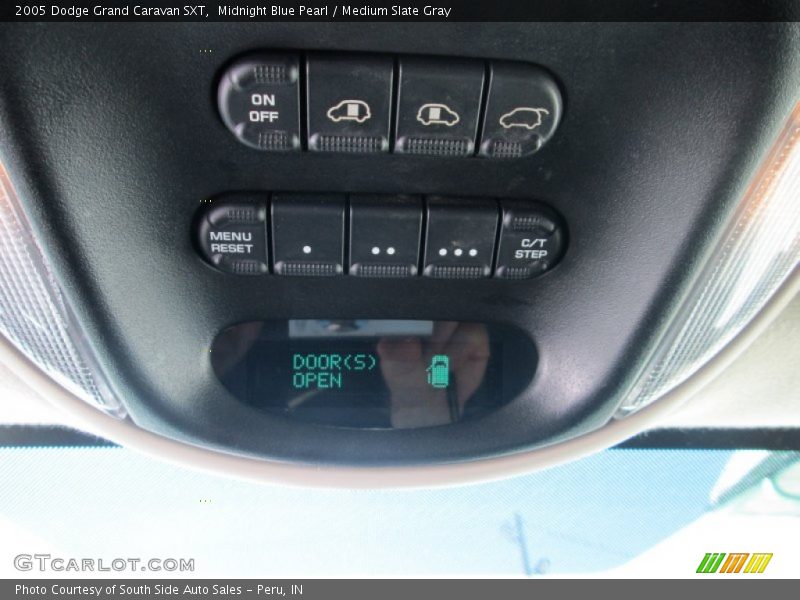 Midnight Blue Pearl / Medium Slate Gray 2005 Dodge Grand Caravan SXT