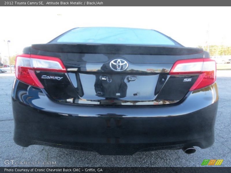 Attitude Black Metallic / Black/Ash 2012 Toyota Camry SE