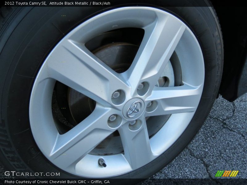Attitude Black Metallic / Black/Ash 2012 Toyota Camry SE