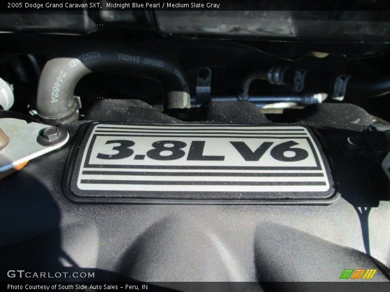 Midnight Blue Pearl / Medium Slate Gray 2005 Dodge Grand Caravan SXT