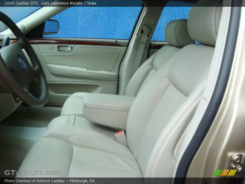 Light Cashmere Metallic / Shale 2006 Cadillac DTS