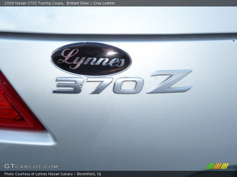 Brilliant Silver / Gray Leather 2009 Nissan 370Z Touring Coupe