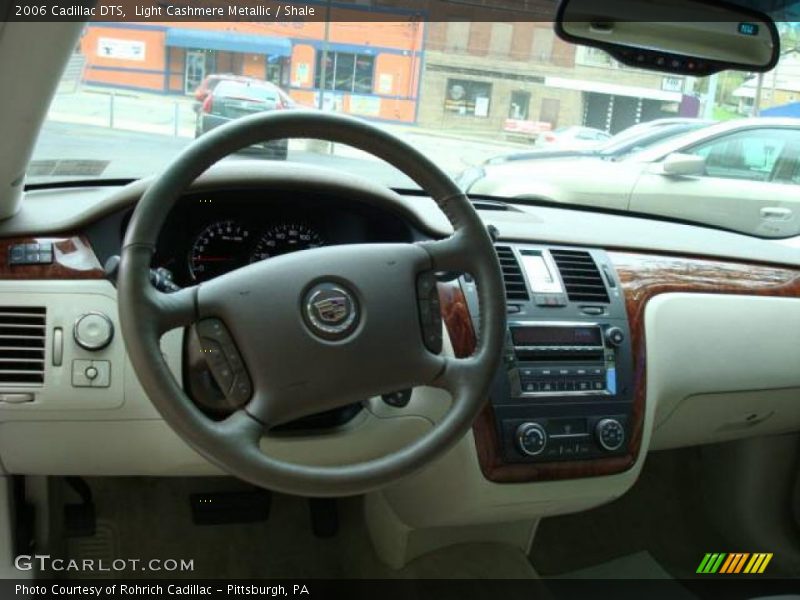 Light Cashmere Metallic / Shale 2006 Cadillac DTS