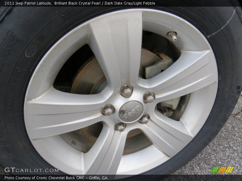 Brilliant Black Crystal Pearl / Dark Slate Gray/Light Pebble 2011 Jeep Patriot Latitude