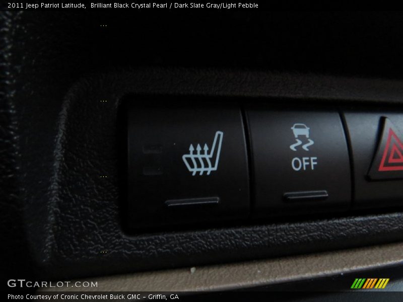 Brilliant Black Crystal Pearl / Dark Slate Gray/Light Pebble 2011 Jeep Patriot Latitude