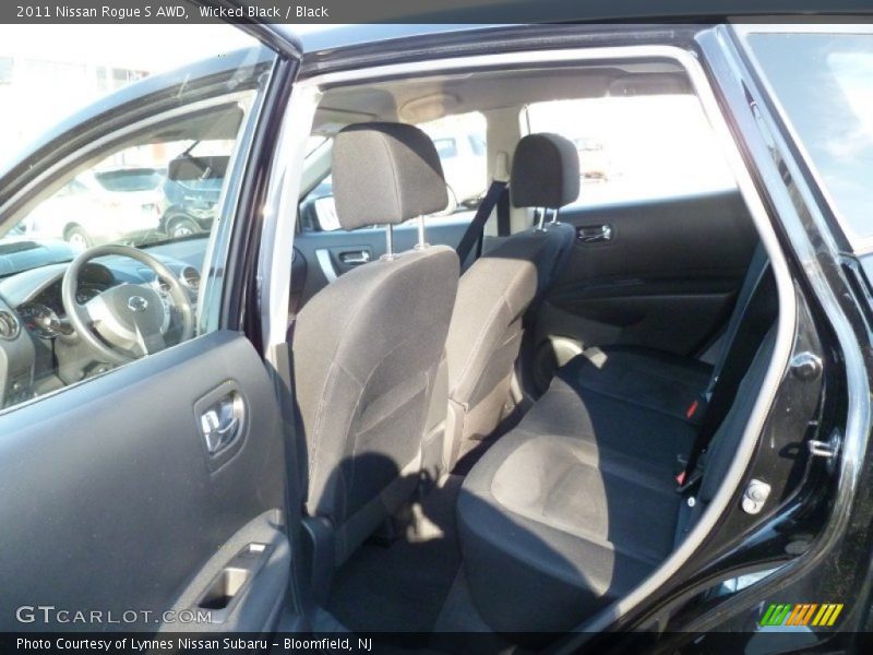 Wicked Black / Black 2011 Nissan Rogue S AWD