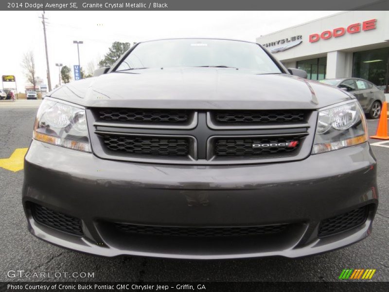 Granite Crystal Metallic / Black 2014 Dodge Avenger SE