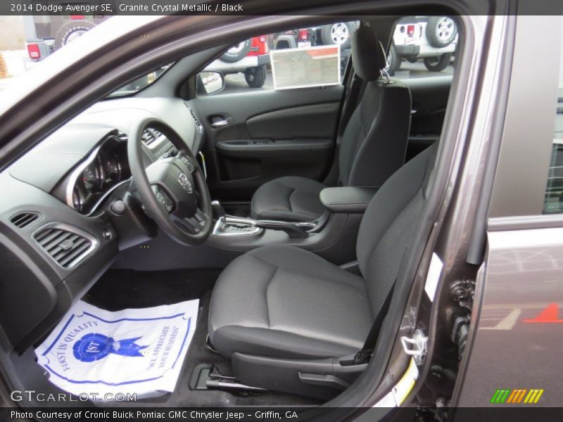 Granite Crystal Metallic / Black 2014 Dodge Avenger SE