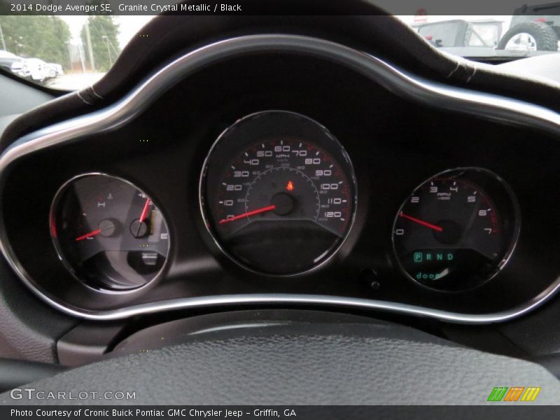 Granite Crystal Metallic / Black 2014 Dodge Avenger SE