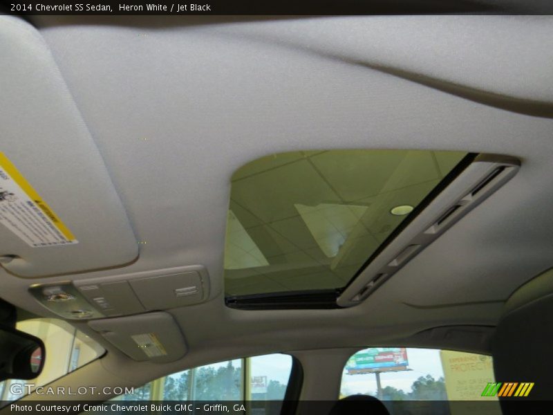 Sunroof of 2014 SS Sedan