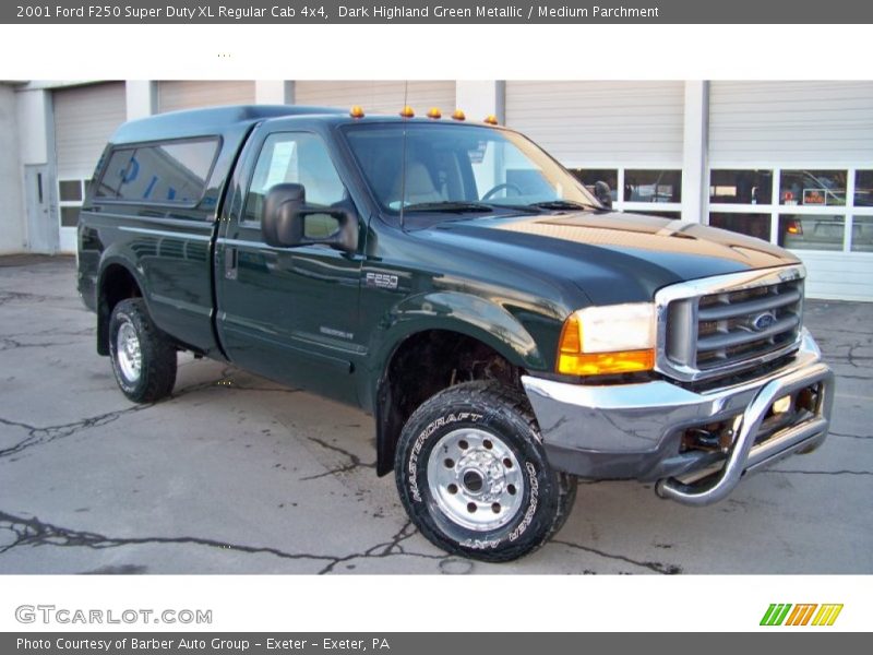 Dark Highland Green Metallic / Medium Parchment 2001 Ford F250 Super Duty XL Regular Cab 4x4