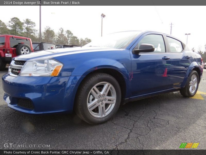 Blue Streak Pearl / Black 2014 Dodge Avenger SE