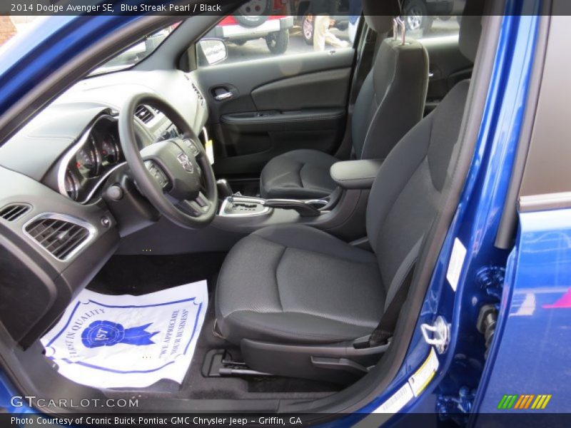 Blue Streak Pearl / Black 2014 Dodge Avenger SE