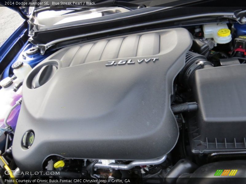 Blue Streak Pearl / Black 2014 Dodge Avenger SE