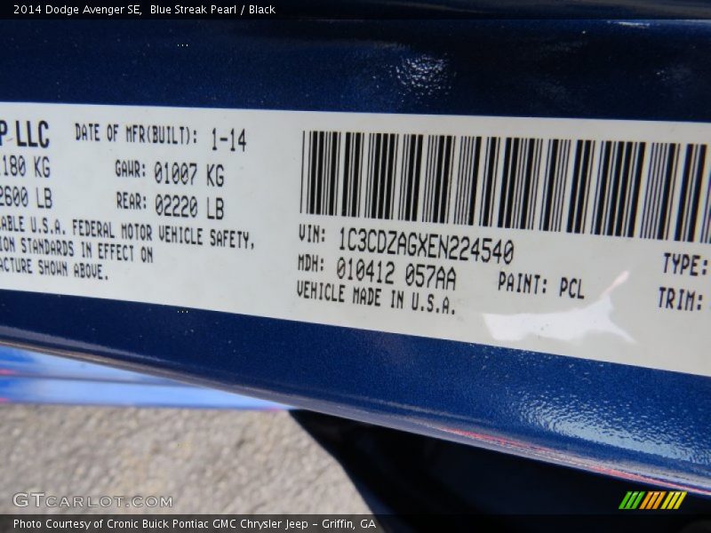 Blue Streak Pearl / Black 2014 Dodge Avenger SE