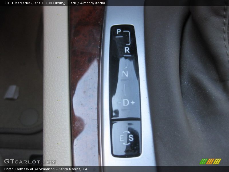 Black / Almond/Mocha 2011 Mercedes-Benz C 300 Luxury